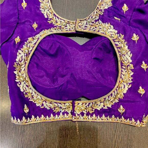 Purple boutique designer lehenga and hand embroidered blouse/ choli - Picture 4 of 8